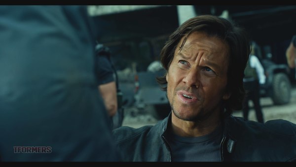Transformers The Last Knight   Extended Super Bowl Spot 4K Ultra HD Gallery 037 (37 of 183)